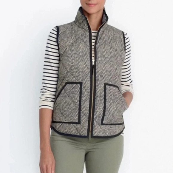 J. Crew Quilted Herringbone Puffer Vest. Gray. Size Small. Excellent condition! - Picture 1 of 7